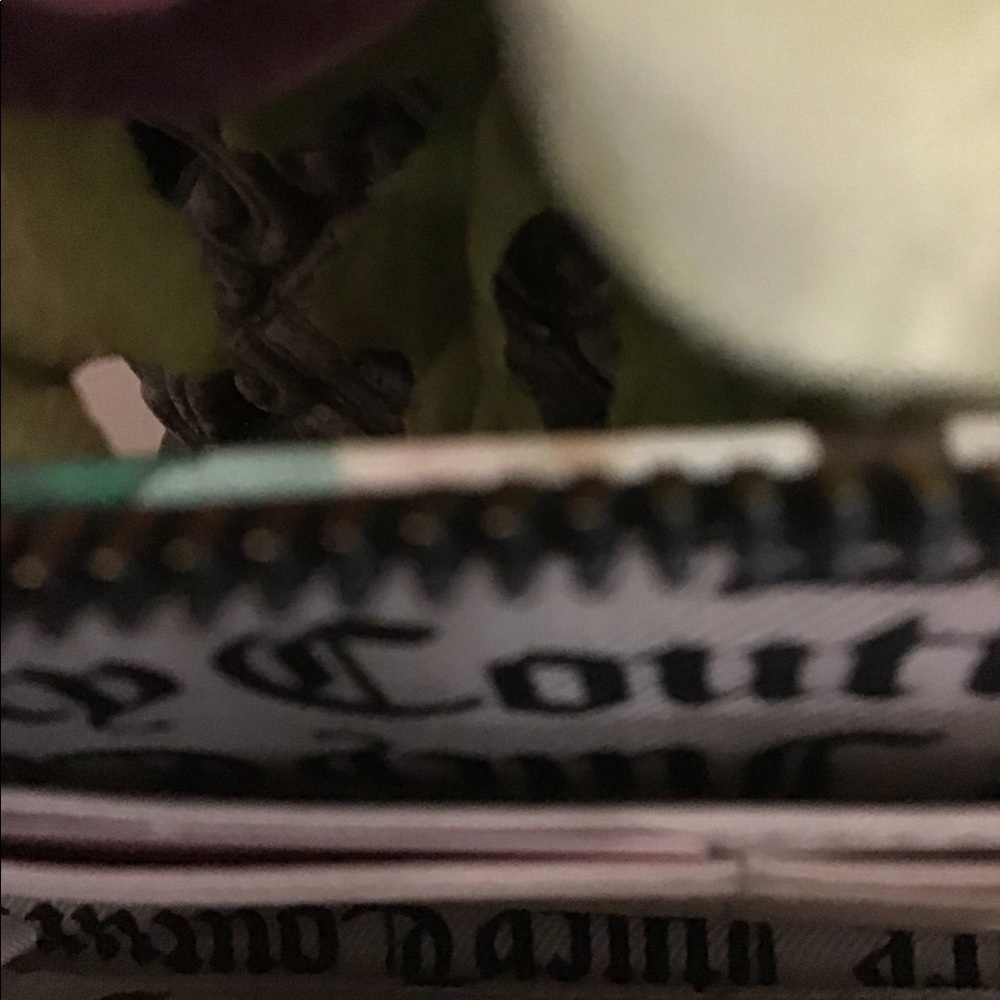 Juicy Couture Monogram floral wallet. - Picture 4 of 4